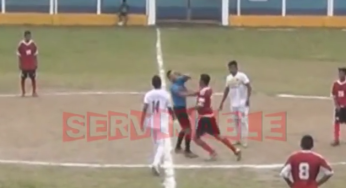 (((VIDEO))) Árbitro es agredido por jugador en la Tercera División