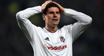 Mario Gómez negocia con Barça y Dortmund