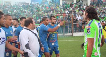(((VIDEO))) El incidente entre el «Moyo» Contreras y Roger Bastos tras finalizar el partido