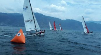 Castillo Y Hess festejan en el Nacional de Hobie Cat