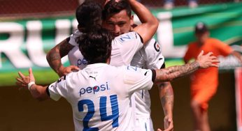 Comunicaciones gana 0-2 a Chiantla y sale de la mala racha