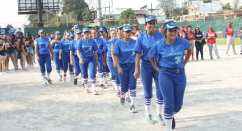 Valerie y Ximena destacaron en el Torneo Centroamericano de Softbol