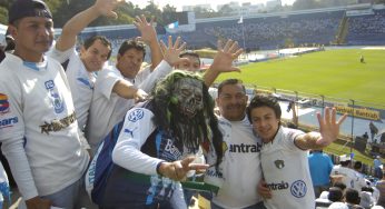 Más de 9 mil aficionados anoche en el Estadio a pesar del caos