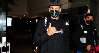 Municipal llega al estadio tras prolongada espera en Costa Rica