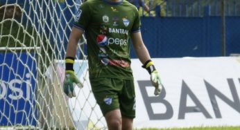Afición de Cobán Imperial se pronuncia tras salida de Moscoso