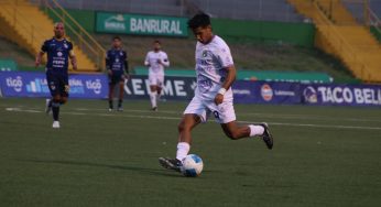 Comunicaciones gana y hace historia con once 100% nacional