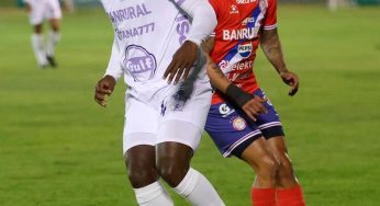 Xelajú MC remonta vuelo con triunfo clave ante Comunicaciones