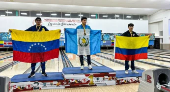 Subcampeones del Iberoamericano de Boliche