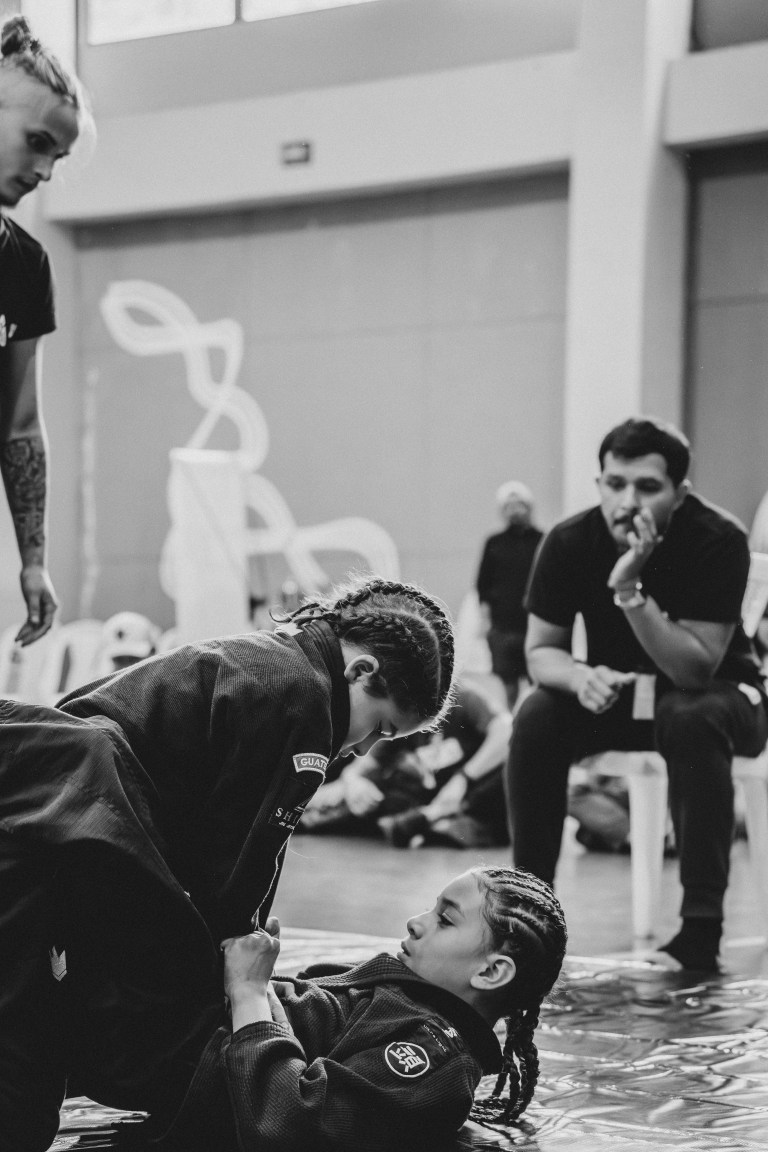 Créditos: More Guzman ( https://www.facebook.com/share/15wkk5Ssxx/?mibextid=wwXIfr ) - Evento: Submission Open Cosenza 2025